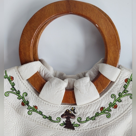 BaBee D Leather Whimsical Mushroom Embroidered Hand Bag Hobo with Wood Handles - Picture 2 of 16